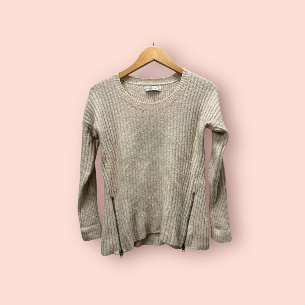 y2k Abercrombie & Fitch high low sweater